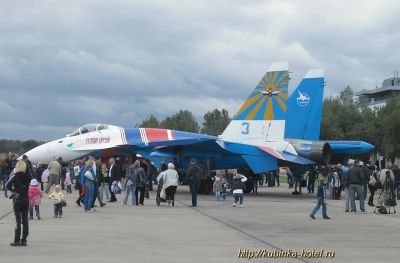 Центр показа авиационной техники (аэродром Кубинка), Су-27 Русские Витязи